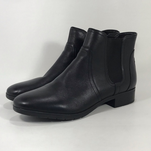 easy spirit chelsea boot